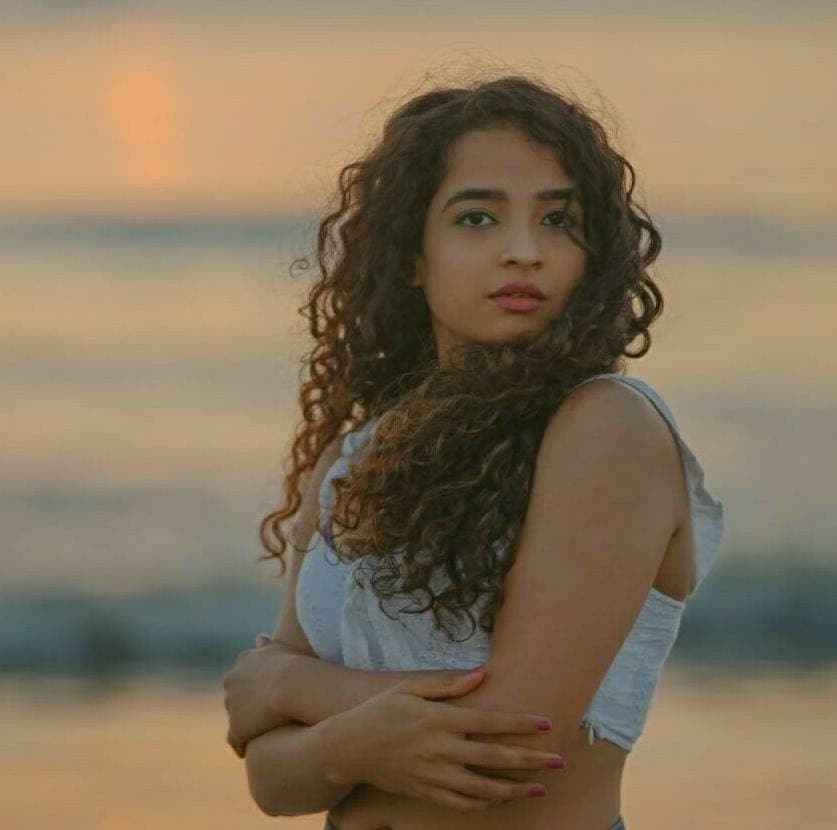 Darshana Ghalsasi talks  Bhakti D Maniar