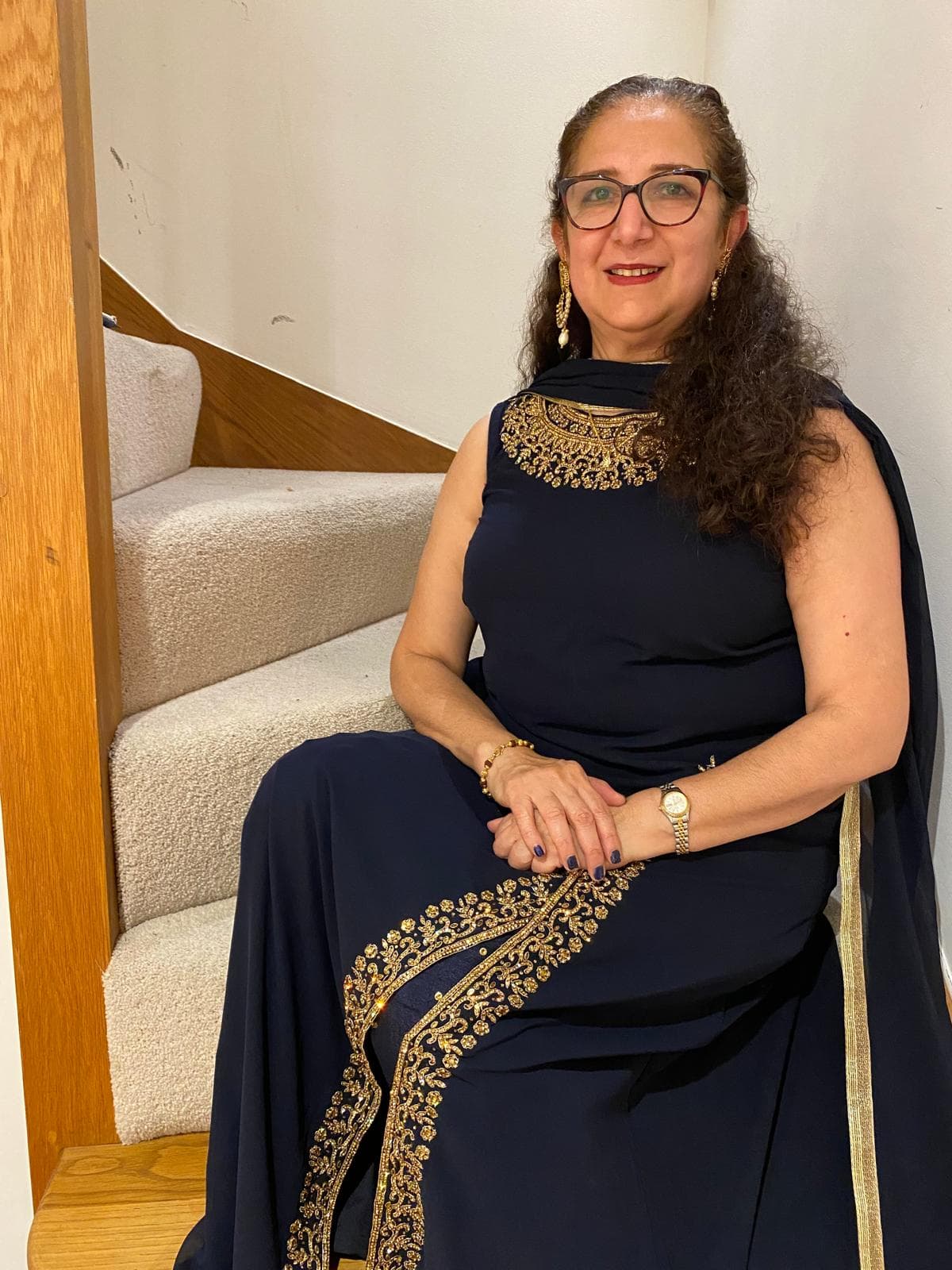 Hair Extensions Guru: Celebrating Archana Master’s Journey from Volunteer to Published Author
